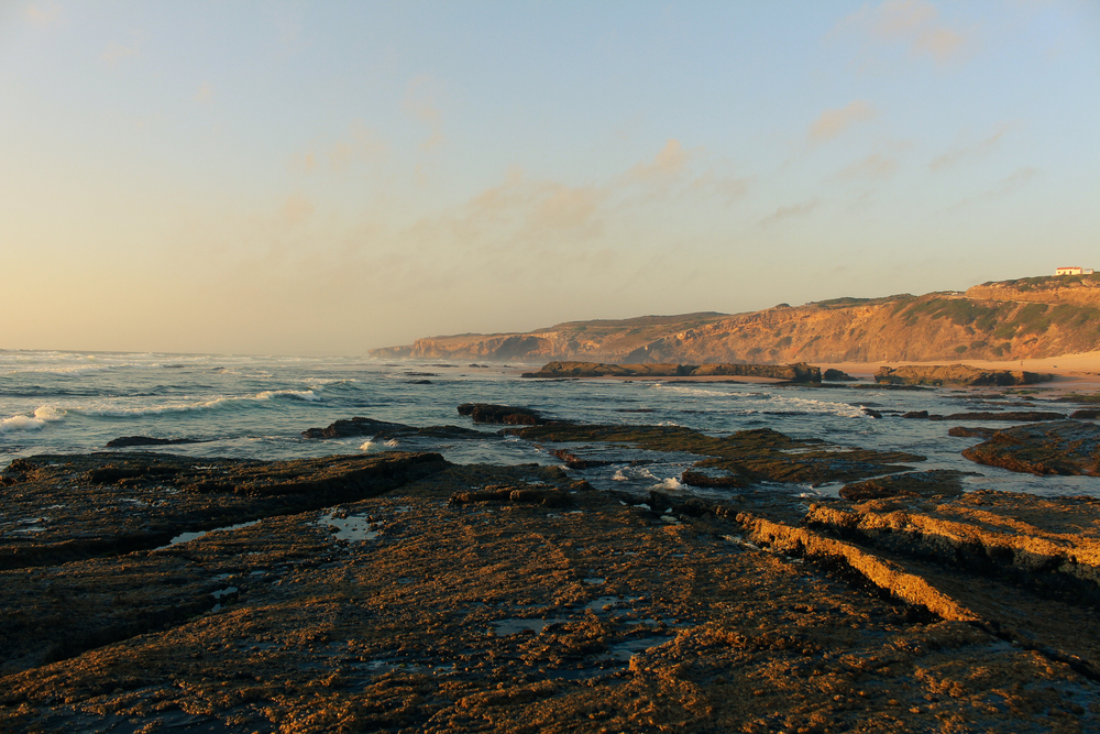mejores-playas-portugal-playa-de-monte-clerigo