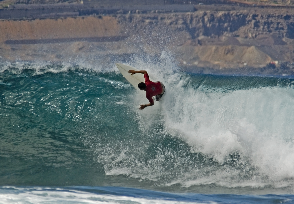 gran-canaria-mejores-lugares-surf-playa-confital